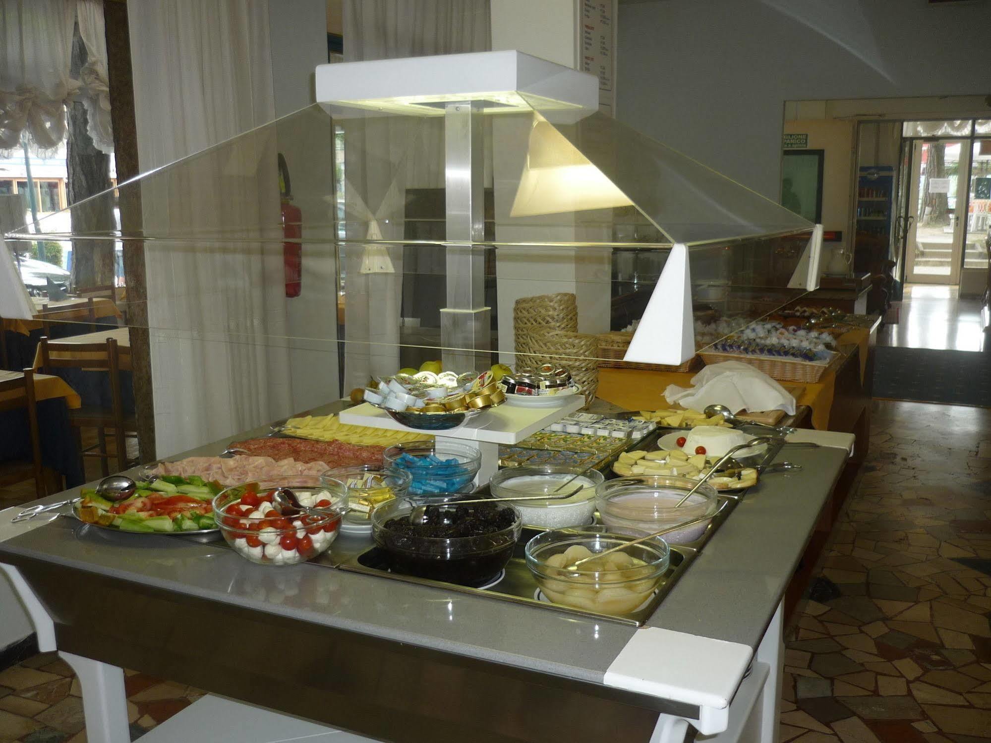 Hotel Mimosa Lignano Sabbiadoro Zewnętrze zdjęcie