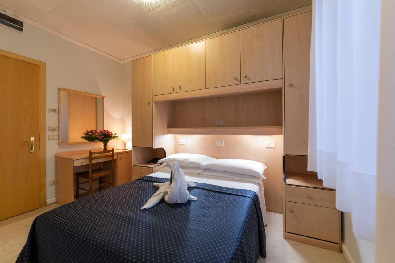 Hotel Mimosa Lignano Sabbiadoro Zewnętrze zdjęcie