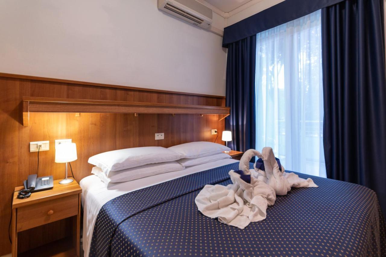 Hotel Mimosa Lignano Sabbiadoro Zewnętrze zdjęcie